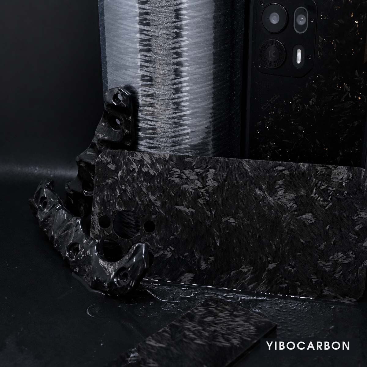YIBOCARBON正式发布“陨石碳”：属于锻造碳，定义更高标准